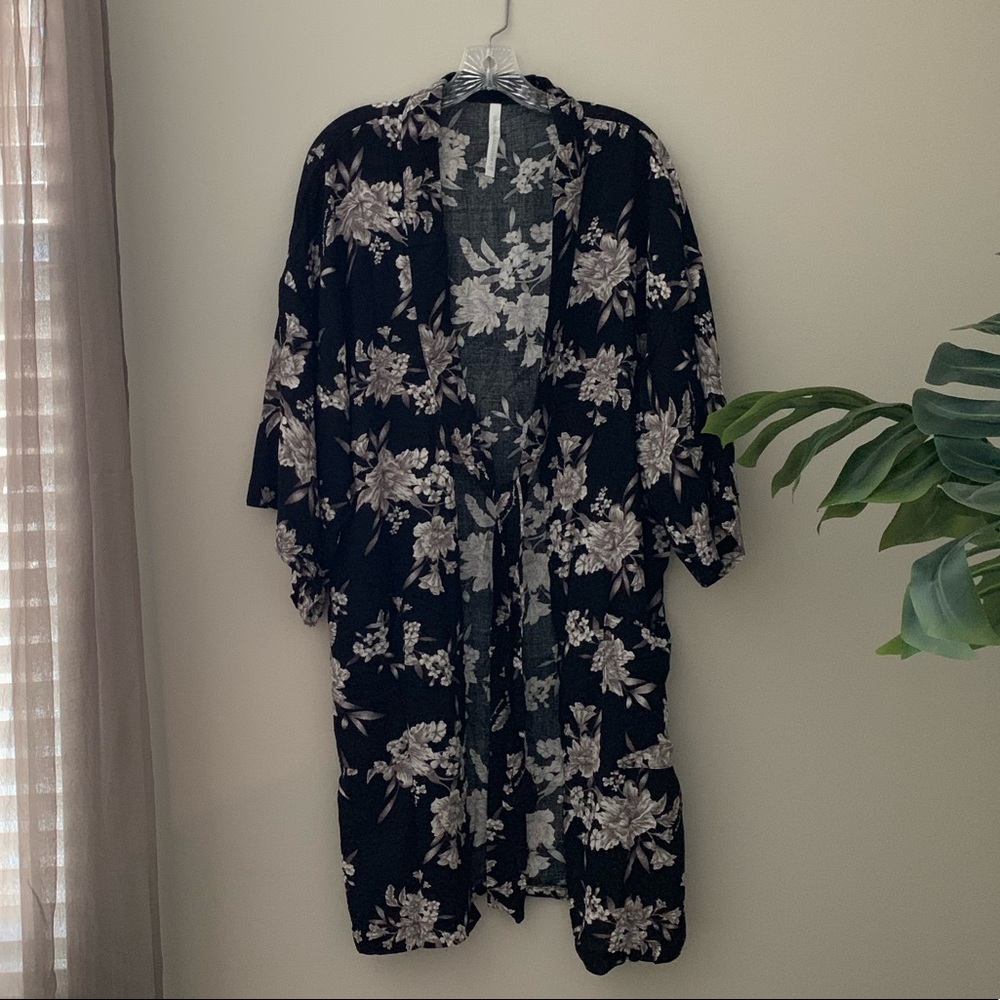 Spiritual Gangster Maya Floral Rayon Kimono OS